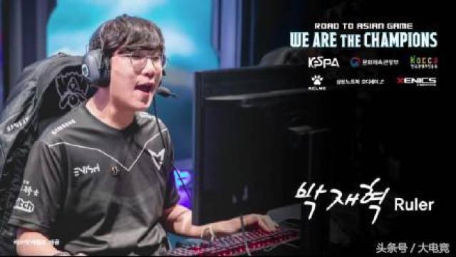 国门在巴黎 国门在巴黎