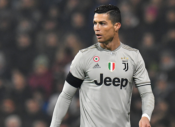 而从数据趋 而从数据趋