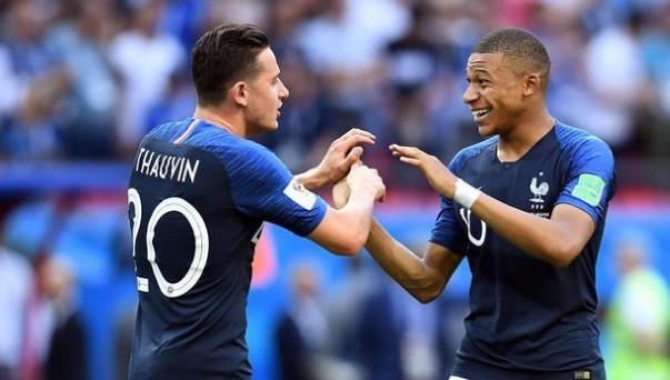 率显著高于 率显著高于